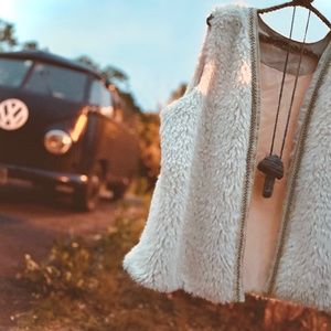 Indigo Thread Co. Boho Cream Faux Sherpa Vest | Size 1X